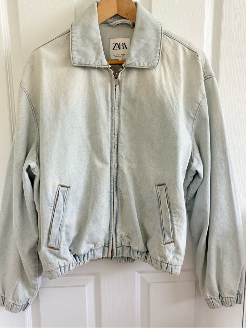 Great Deal: Zara Men’s Light Blue Distressed/Washed Cropped Denim Zip-up Jacket